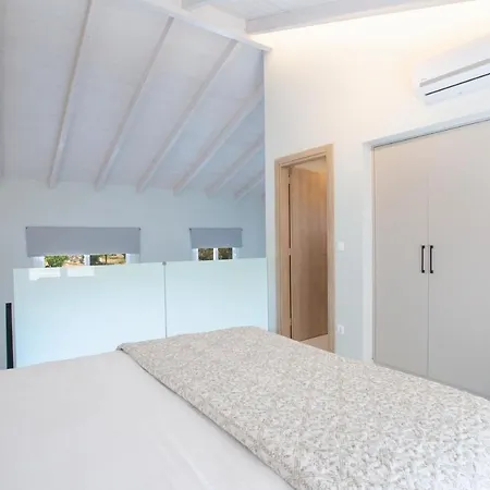 Grappolo Lefkada - Vertzami Just 2 Km From Lefkada Town