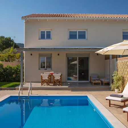 Villa Grappolo Lefkada - Vertzami Just 2 Km From Lefkada Town Apolpaina