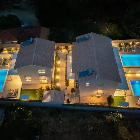 Villa Grappolo Lefkada - Vertzami Just 2 Km From Lefkada Town Apolpaina