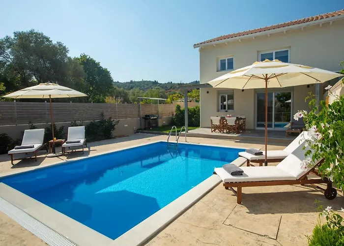 Villa Grappolo Lefkada - Vertzami Just 2 Km From Lefkada Town *