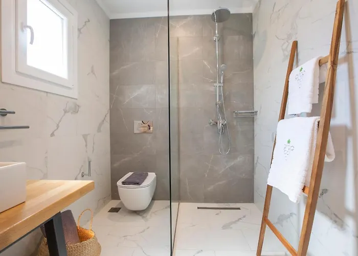 Grappolo Lefkada - Vertzami Just 2 Km From Lefkada Town