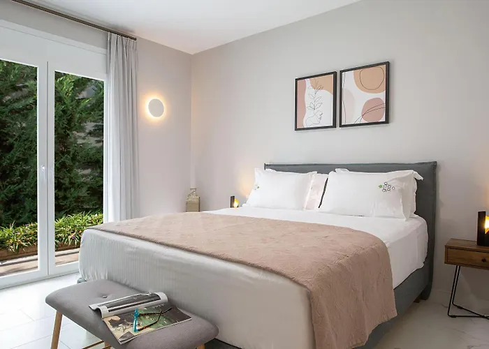 Villa Grappolo Lefkada - Vertzami Just 2 Km From Lefkada Town Apolpaina